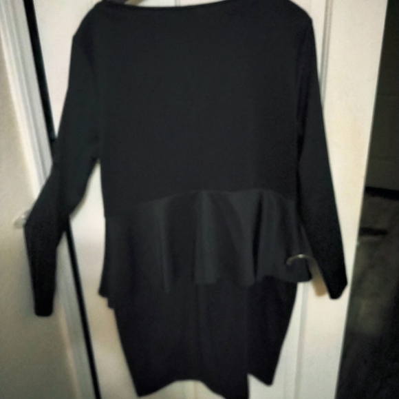 Women's black pleblum jeweled neckline by Trixie size 2X evening dress - Picture 7 of 7